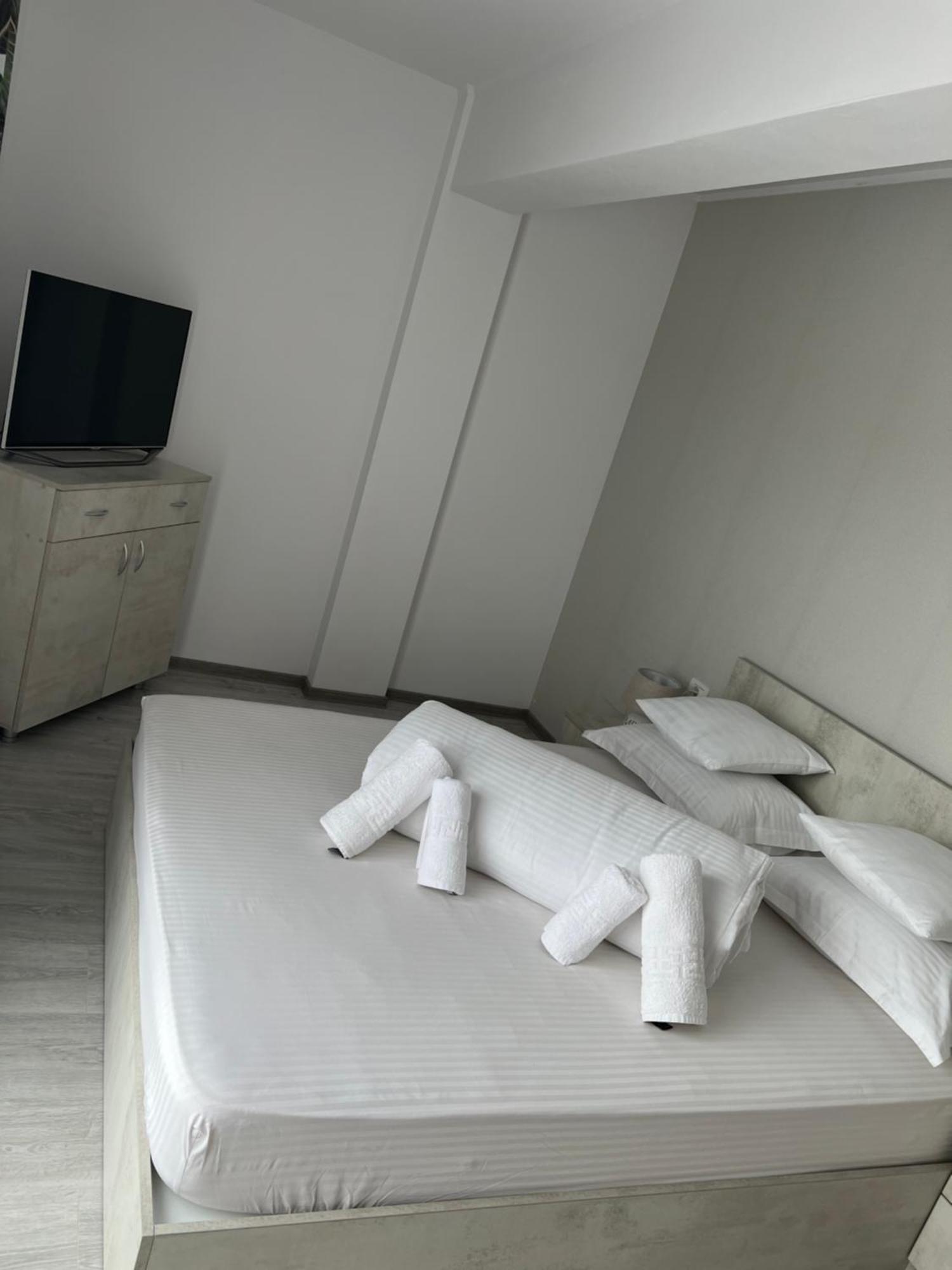 Apartament Anais Alba Iulia Esterno foto